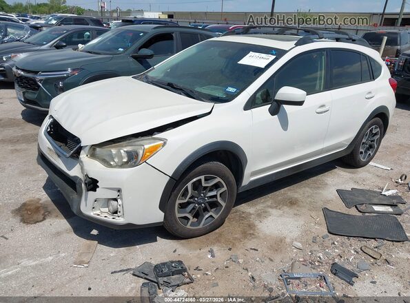 JF2GPABC3G8322183 2016 SUBARU CROSSTREK White Vista tres cuartos delantera izquierda