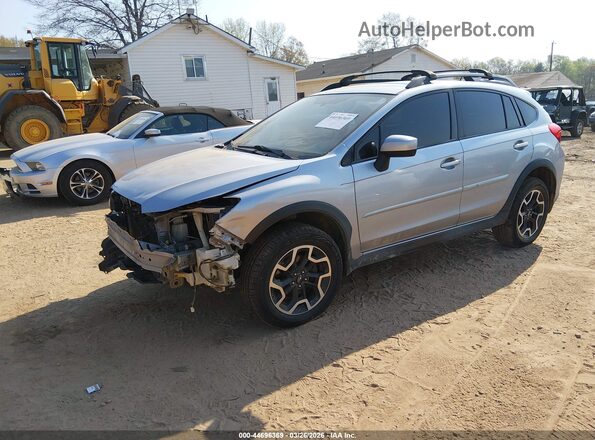JF2GPABC4H8230825 2017 SUBARU CROSSTREK Серебряный Передняя левая четверть
