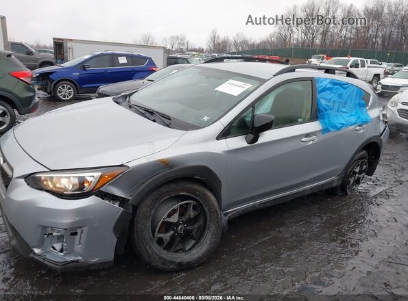 JF2GTAAC1JG343270 2018 SUBARU CROSSTREK Серебряный Вид спереди