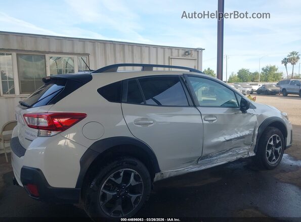 JF2GTABC2K8355082 2019 SUBARU CROSSTREK White Vista interior trasera
