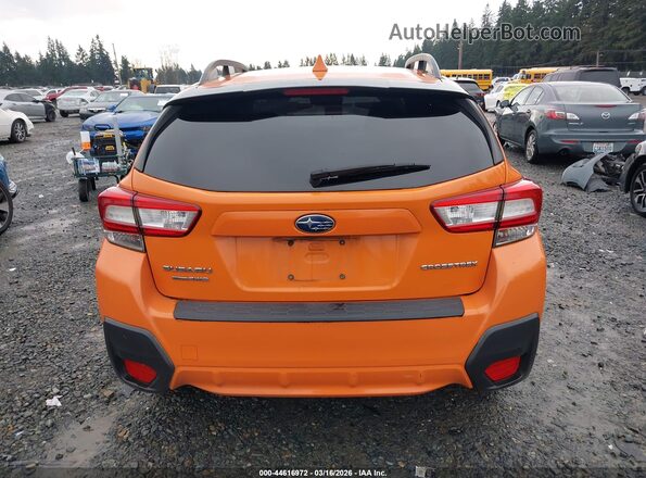 JF2GTADC0JH240637 2018 SUBARU CROSSTREK Оранжевый 