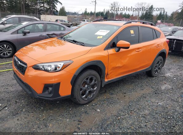 JF2GTADC0JH240637 2018 SUBARU CROSSTREK Оранжевый Передняя левая четверть