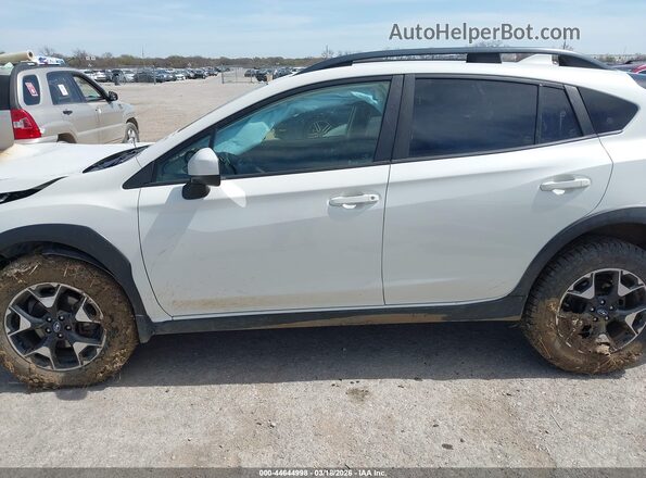 JF2GTAEC1KH351973 2019 SUBARU CROSSTREK White Vista interior trasera