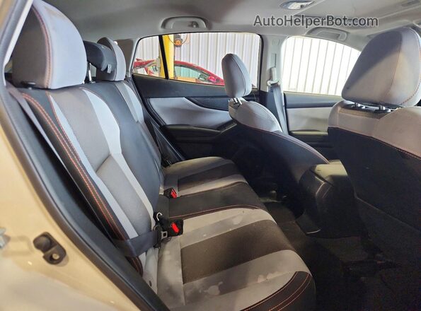 JF2GTAECXL8202012 2020 SUBARU CROSSTREK White უკანა სავარძლების ხედი