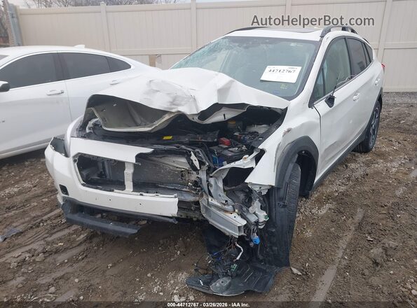 JF2GTALC3JH291437 2018 SUBARU CROSSTREK Белый Вид спереди