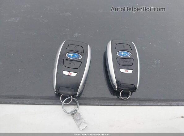 JF2GTALC3JH291437 2018 SUBARU CROSSTREK Белый Вид панели приборов