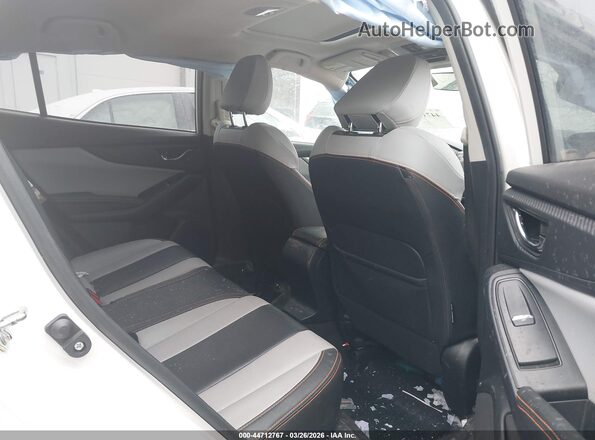 JF2GTALC3JH291437 2018 SUBARU CROSSTREK Белый Вид наклейки с VIN-кодом