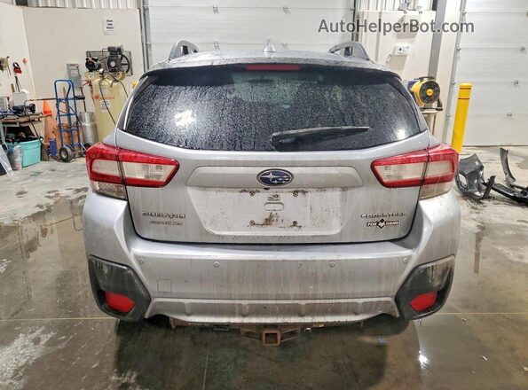 JF2GTAMC1JH228867 2018 SUBARU CROSSTREK Silver Widok z tyłu