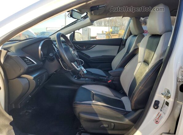 JF2GTAMC2KH227230 2019 SUBARU CROSSTREK White წინა სალონის ხედი