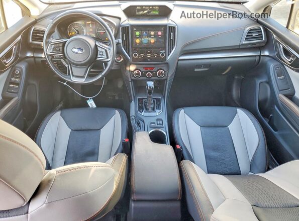 JF2GTAMC2KH227230 2019 SUBARU CROSSTREK White წინა პანელის ხედი