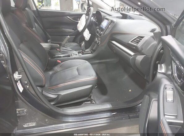 JF2GTAMC4K8246023 2019 SUBARU CROSSTREK Gray წინა სალონის ხედი