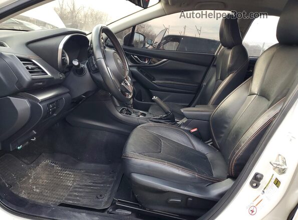 JF2GTAMC9J8309213 2018 SUBARU CROSSTREK Белый Вид салона спереди