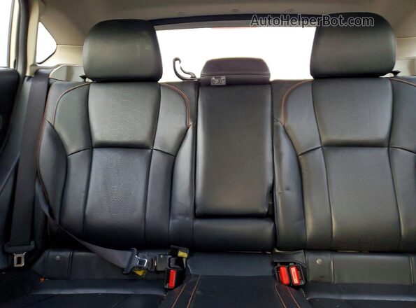 JF2GTAMC9J8309213 2018 SUBARU CROSSTREK Белый Вид задних сидений