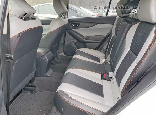 JF2GTAMCXK8247449 2019 SUBARU CROSSTREK White უკანა სალონის ხედი