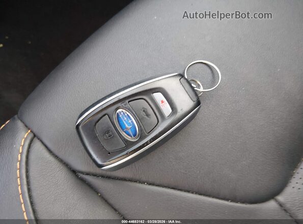 JF2GTANC2K8299852 2019 SUBARU CROSSTREK Light Blue Вид панели приборов