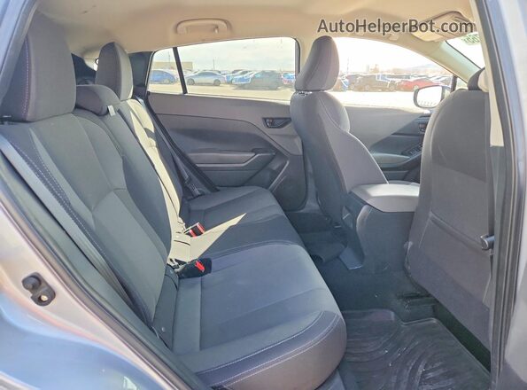 JF2GUABC9RH202013 2024 SUBARU CROSSTREK Silver Widok wnętrza z tyłu