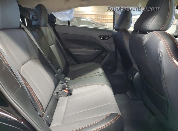 JF2GUSND9T8209027 2026 SUBARU CROSSTREK Черный Вид задней части салона