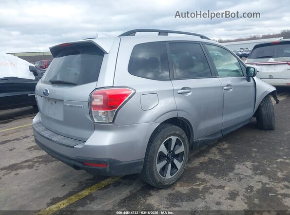 JF2SJAEC2JH515455 2018 SUBARU FORESTER 2.5 Серебряный Задняя правая четверть