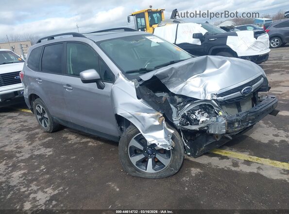 JF2SJAEC2JH515455 2018 SUBARU FORESTER 2.5 Серебряный Передняя правая четверть