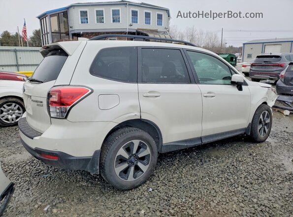 JF2SJAEC5HH496507 2017 SUBARU FORESTER 2.5 White Trasero derecho