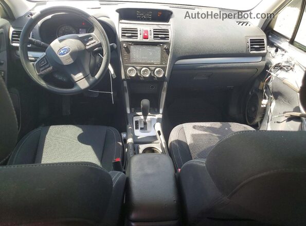 JF2SJAGC3GH506706 2016 SUBARU FORESTER 2.5 Серебряный Вид панели приборов