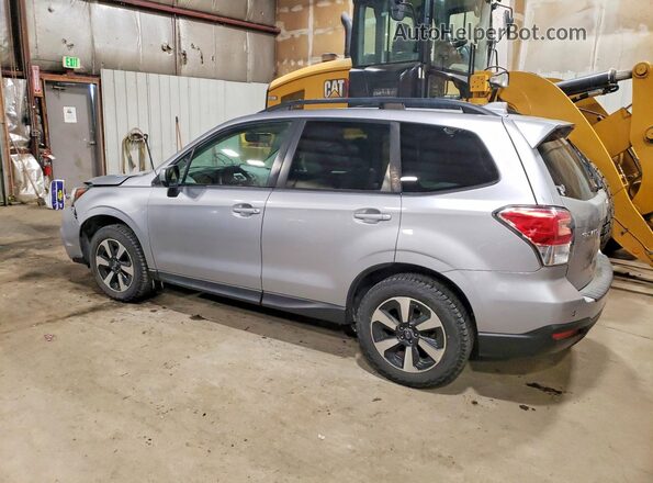JF2SJAGC3HH555812 2017 SUBARU FORESTER Серебряный Задняя левая четверть