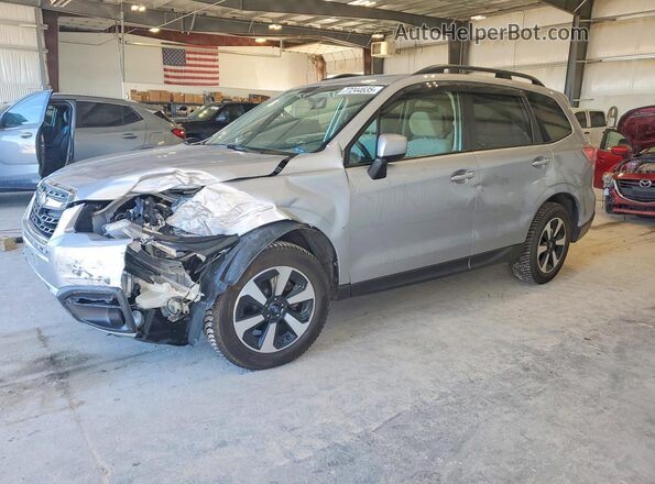 JF2SJAGC5HH558761 2017 SUBARU FORESTER 2.5 Серебряный Передняя левая четверть