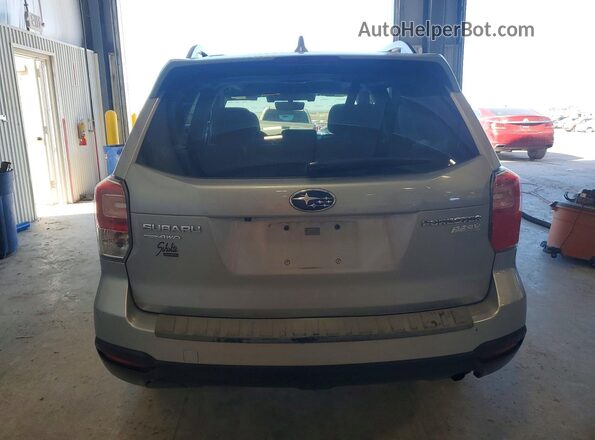 JF2SJAGC5HH558761 2017 SUBARU FORESTER 2.5 Серебряный Вид сзади