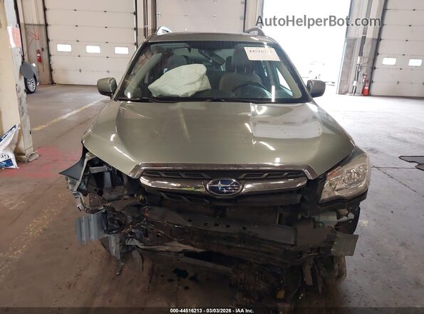 JF2SJAJC9JH496683 2018 SUBARU FORESTER 2.5 Зеленый Вид задней части салона