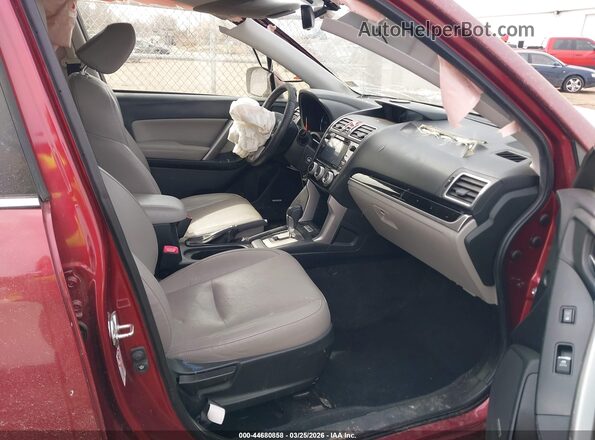 JF2SJALC8HH401196 2017 SUBARU FORESTER 2.5 Red Вид салону спереду