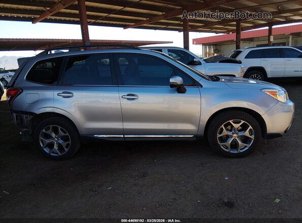 JF2SJAVC6GH435259 2016 SUBARU FORESTER 2.5I TO Серебряный Вид задней части салона