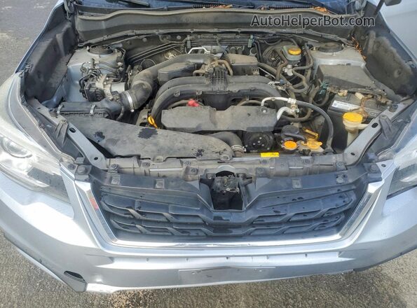 JF2SJAWC0HH512367 2017 SUBARU FORESTER 2.5I TO Серебряный Вид подкапотного пространства