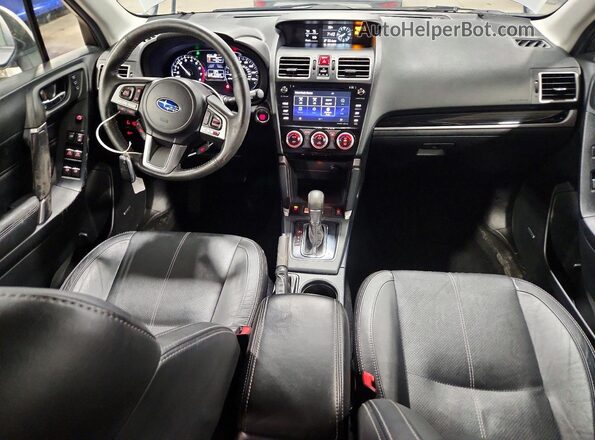 JF2SJAWC2HH810922 2017 SUBARU FORESTER 2.5I TO Серебряный Вид панели приборов