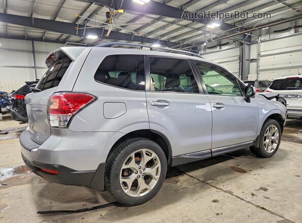 JF2SJAWC2HH810922 2017 SUBARU FORESTER 2.5I TO Серебряный Задняя правая четверть
