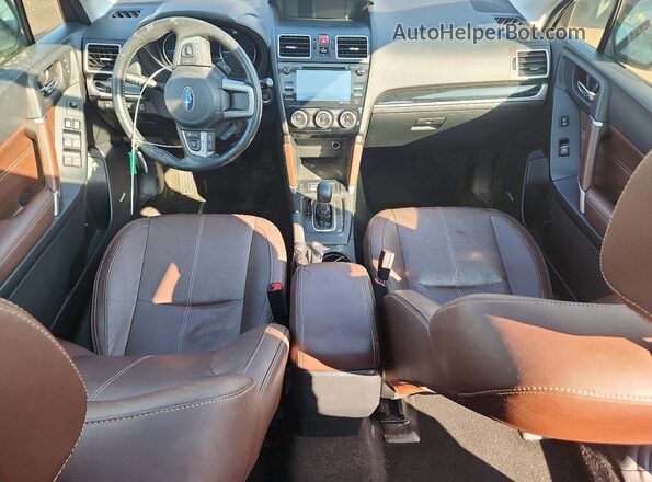 JF2SJAWC3HH485598 2017 SUBARU FORESTER 2.5I TO Коричневый Вид панели приборов
