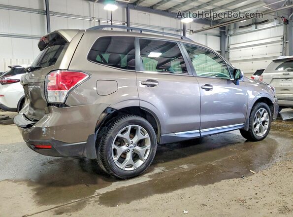 JF2SJAWC3JH453417 2018 SUBARU FORESTER 2.5I TO Tan Задня права чверть