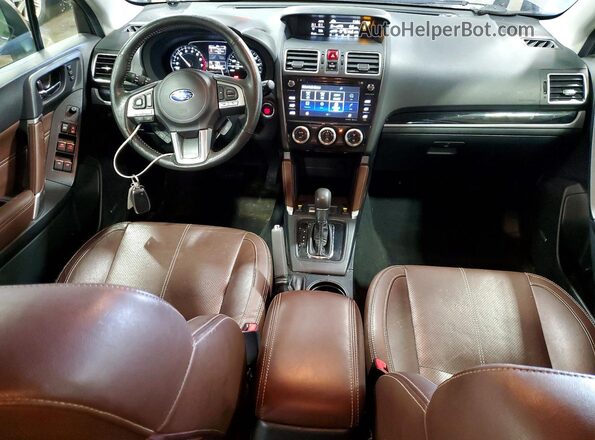 JF2SJAWC3JH453417 2018 SUBARU FORESTER 2.5I TO Tan Вид панелі приладів