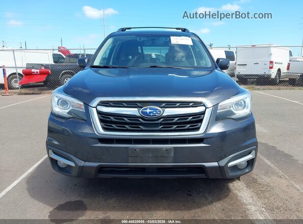 JF2SJAWC4JH555048 2018 SUBARU FORESTER 2.5I TO Черный Вид задней части салона