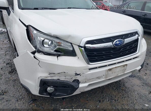 JF2SJAWC5JH613121 2018 SUBARU FORESTER 2.5I TO Белый Вид спереди