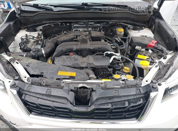 JF2SJAWC5JH613121 2018 SUBARU FORESTER 2.5I TO Белый Вид сзади