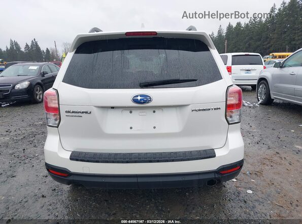 JF2SJAWC5JH613121 2018 SUBARU FORESTER 2.5I TO Белый 