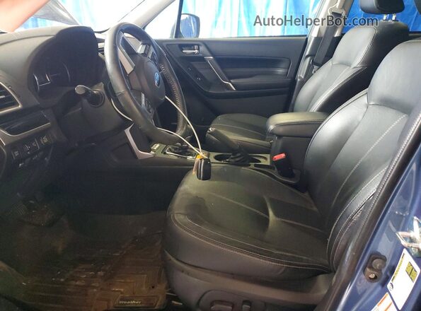 JF2SJAWCXJH445315 2018 SUBARU FORESTER 2.5I TO Синий Вид салона спереди