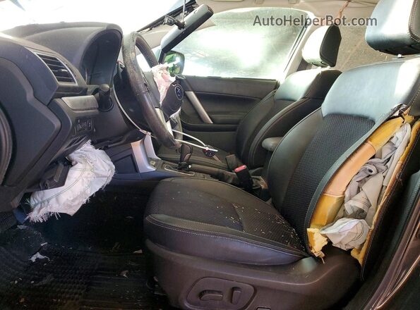 JF2SJGEC2HH557489 2017 SUBARU FORESTER2. Gray Widok wnętrza z przodu