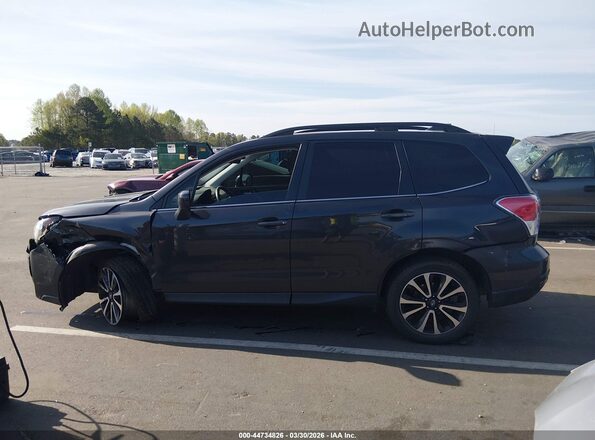 JF2SJGEC5HH492587 2017 SUBARU FORESTER2. Gray Vista interior de 360 grados