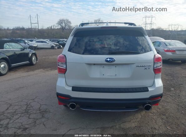 JF2SJGXC2GH401447 2016 SUBARU FORESTER2. Белый 