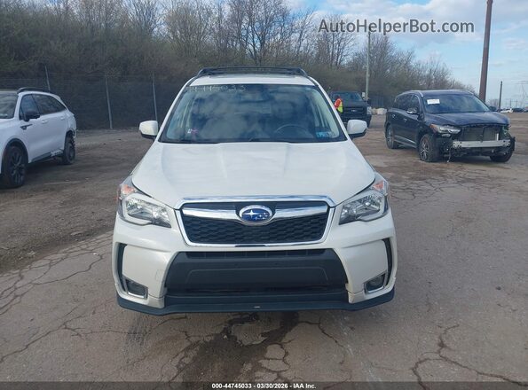 JF2SJGXC2GH401447 2016 SUBARU FORESTER2. Белый Вид задней части салона