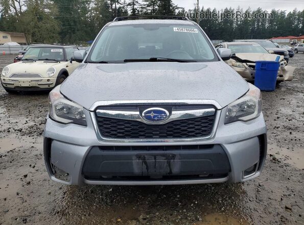 JF2SJGXC8GH543785 2016 SUBARU FORESTER2. Silver Widok z przodu