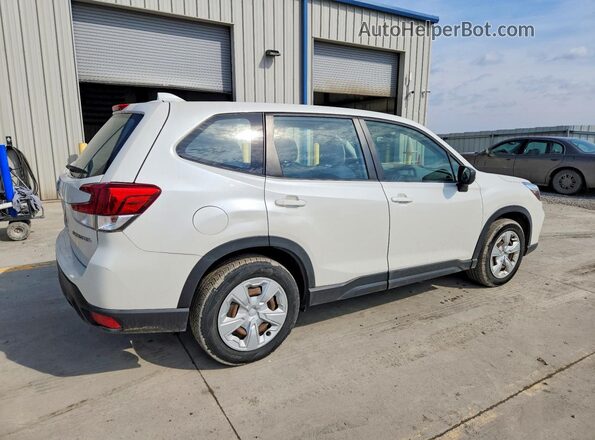 JF2SKAAC7KH496552 2019 SUBARU FORESTER White Trasero derecho