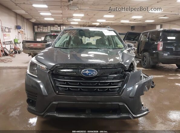 JF2SKACCXNH447816 2022 SUBARU FORESTER Серый Вид задней части салона