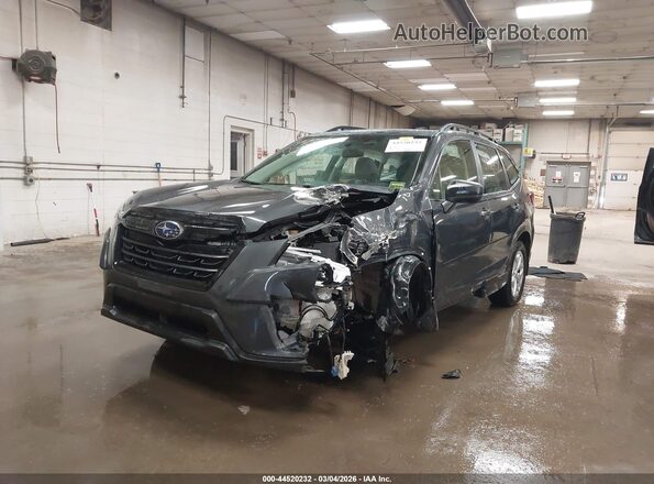 JF2SKACCXNH447816 2022 SUBARU FORESTER Серый Передняя левая четверть
